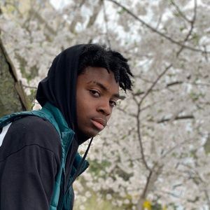 Meet your Posher, Troy